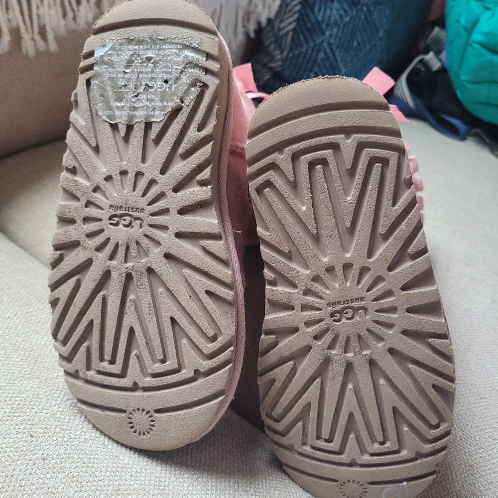 Girl uggs - Picture 5 of 7